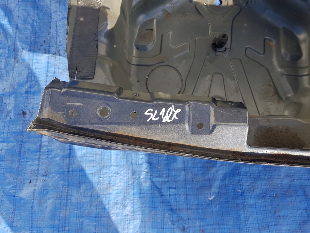 фото №4, Mercedes slk slc r172 w172 поддон пол багажника pas задний задняя 755