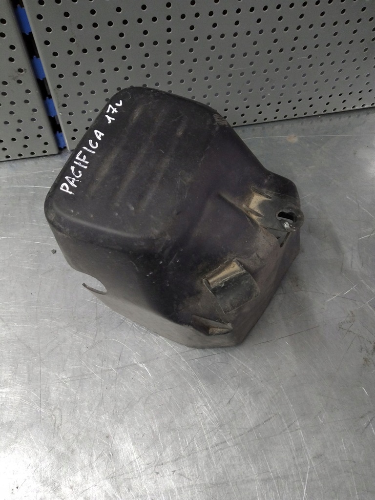 фото №1, Pacifica 2016-2020r защита правой подушки безопасности двигателя