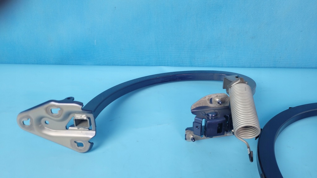 фото №5, Bmw 2' f44 gran coupe 22r петли крышки багажника комплект 7475024 7475023