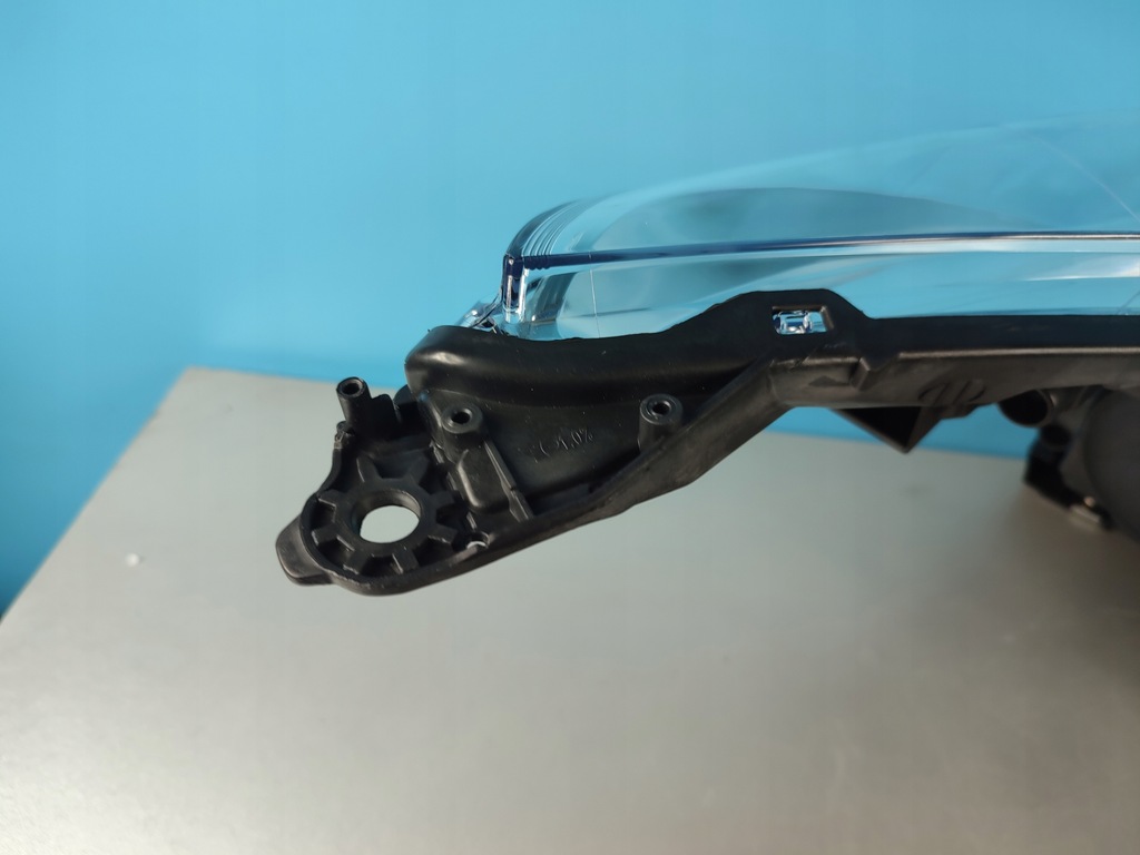 фото №10, Лампа лівий перед peugeot 5008 3008 09-13