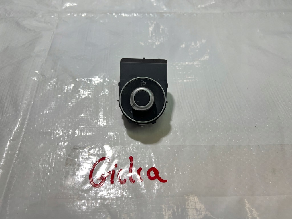 фото №1, Alfa romeo giulia переключатель зеркал