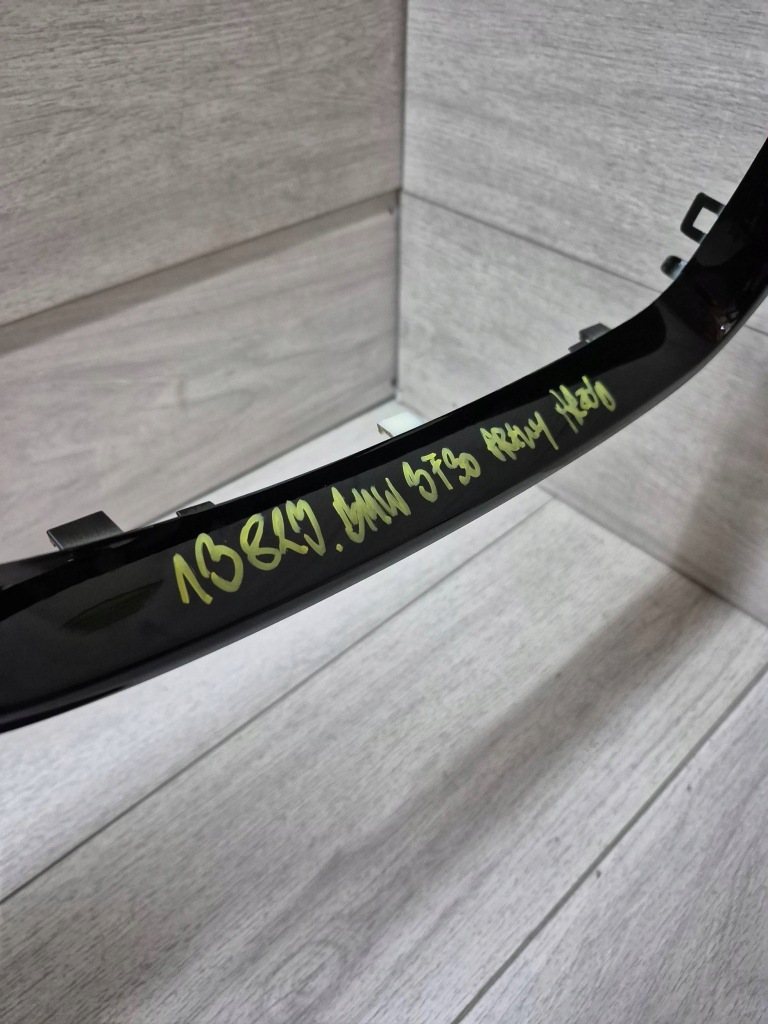 13823. bmw 3 f30 решётка бампер правый перед 7464494 Киев