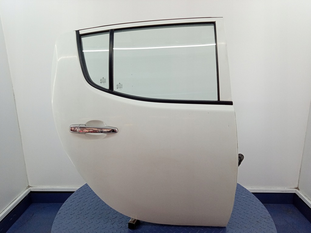 фото №1, Mitsubishi l200 iv 06- подвійний cab двері задня праве w32e