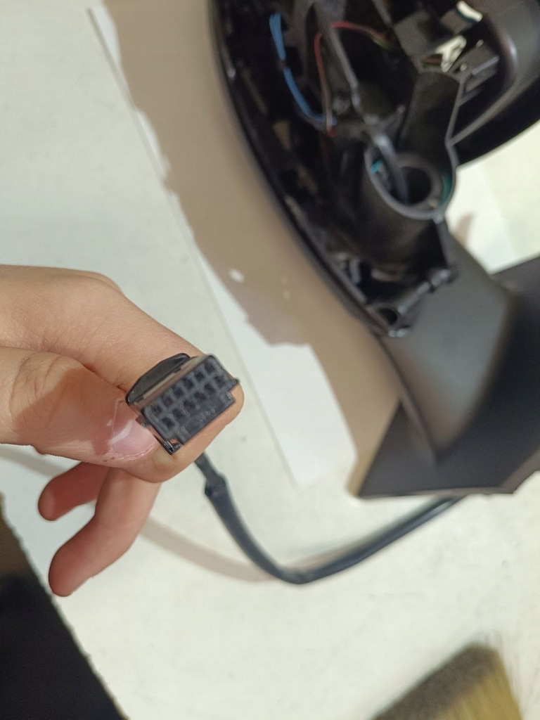 фото №4, Правое зеркало с поворотник renault megane iv 4