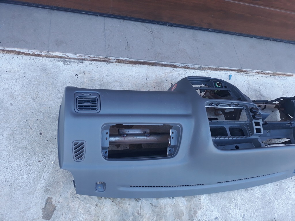 фото №5, Приборная панель приборная консоль suzuki grand vitara i