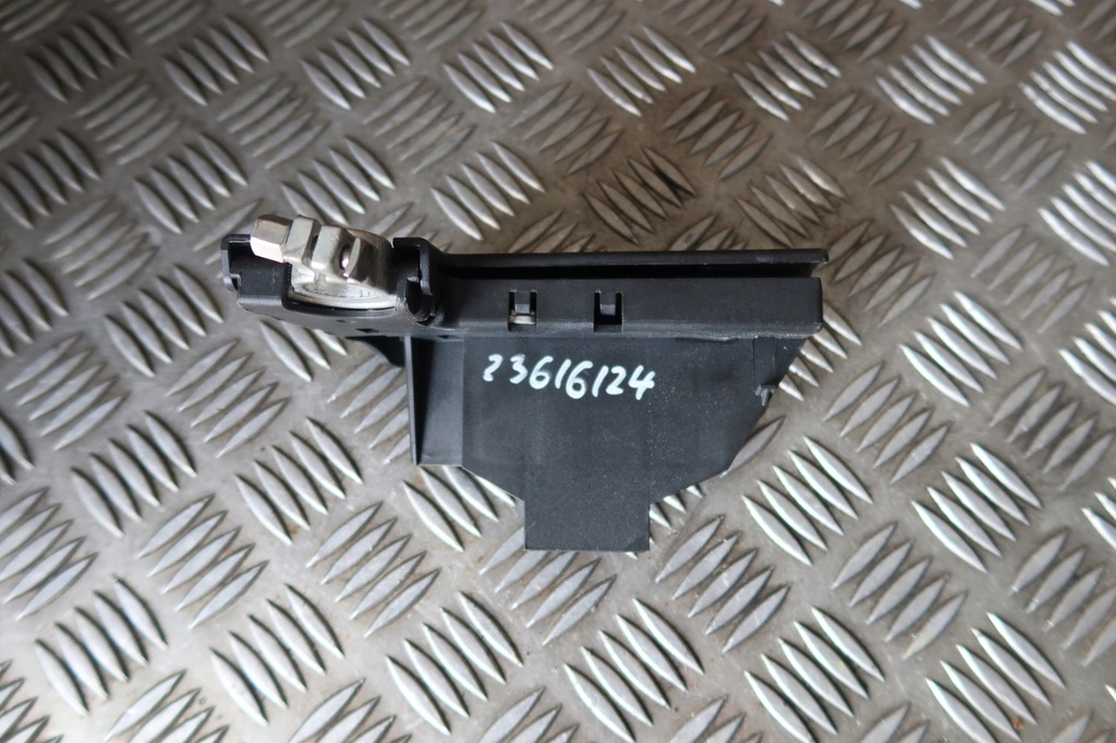 фото №1, Клемма плюсовая audi k98j4590