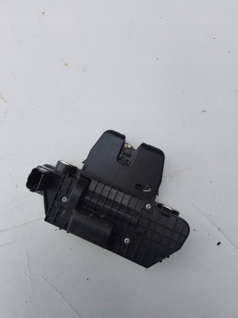 фото №1, Peugeot 2008 i замок крышки задняя 9151487499