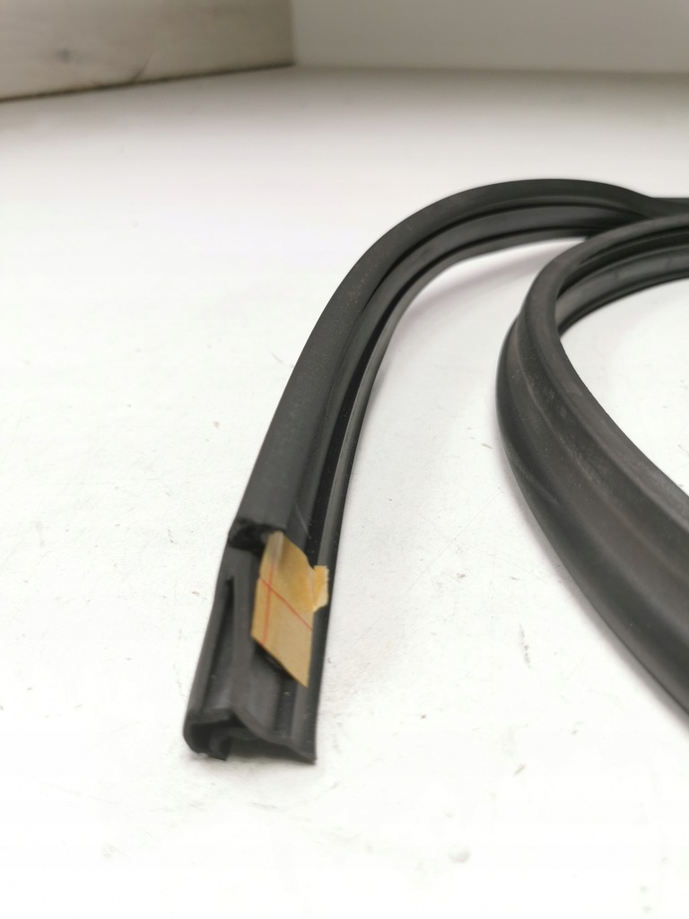 фото №5, Прокладка двері ford оригінальний номер 1132840