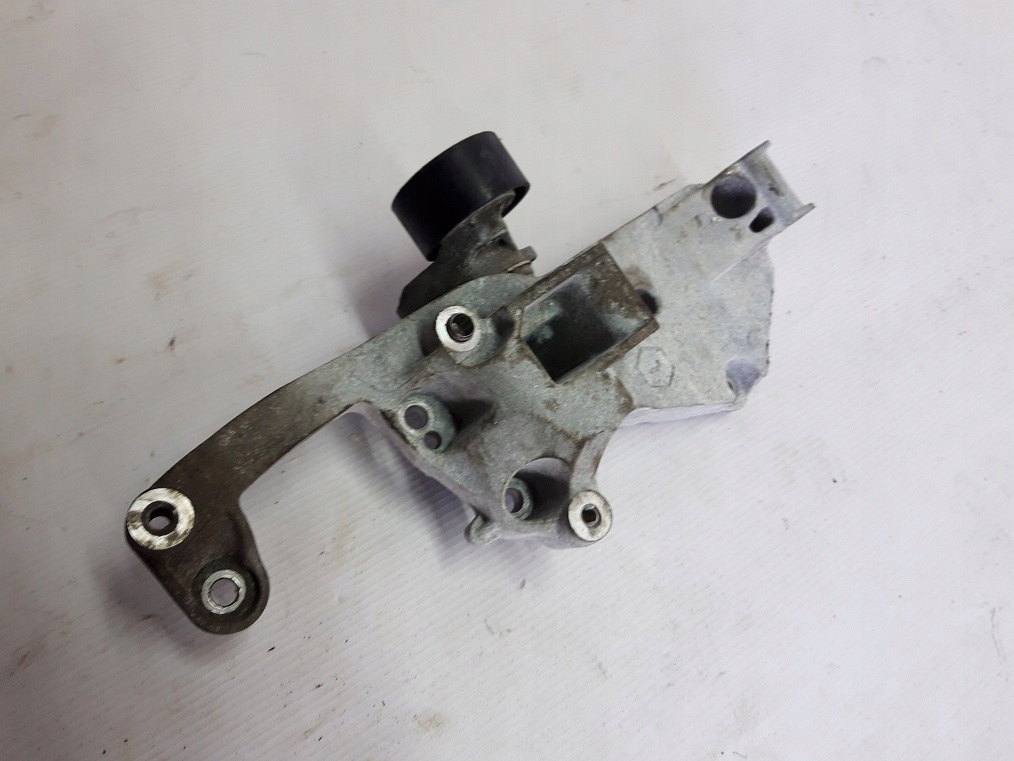 фото №1, Citroen c3 iii 1.2 thp кронштейн насоса ролик кронштейн