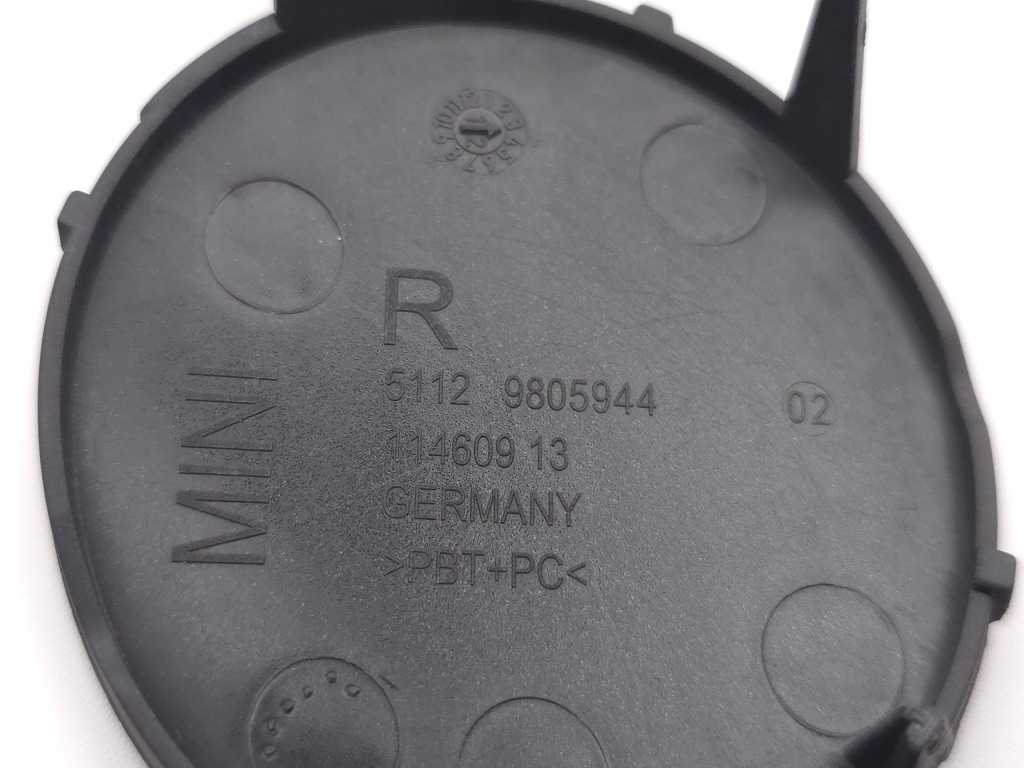 фото №3, Countryman r60 r61 заглушка hak бампер правый задняя oryg-pń