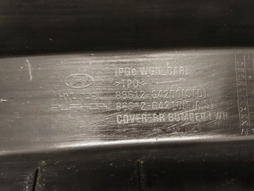 фото №6, Hyundai i30 iii kombi бампер спойлер накладка задняя 86612g4200 4pdc