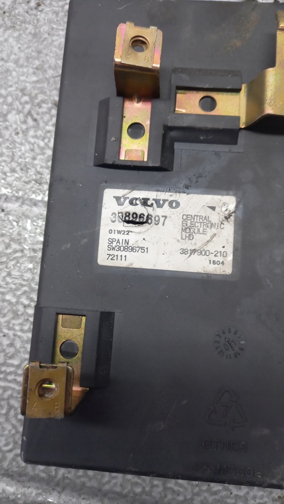 фото №2, Модуль комфорта volvo v40 01r kombi 1.9dci