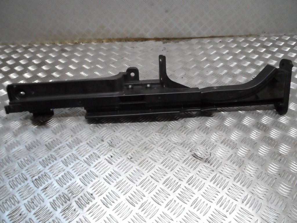 фото №1, Кронштейн кронштейн багажника volvo v60