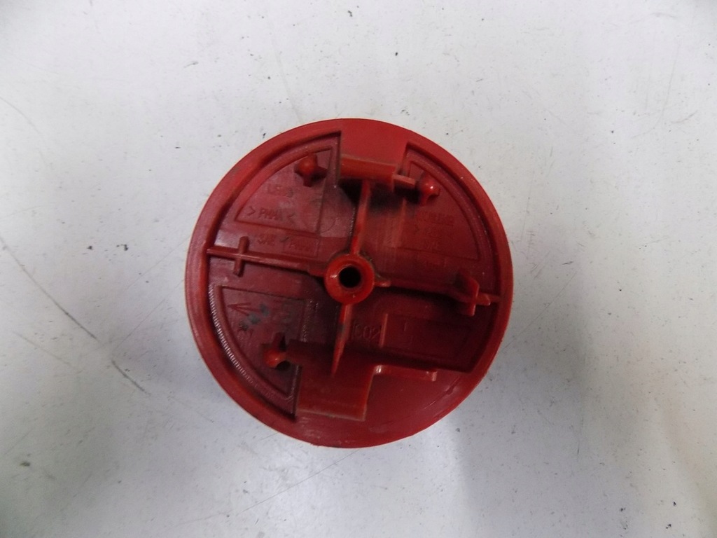 фото №5, Nissan x-trail t30 отражатель бампера задняя