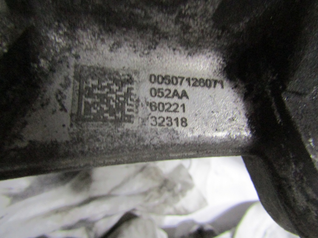 фото №8, Bmw 8 g15 g15 поворотний кулак ліва задня 6850563