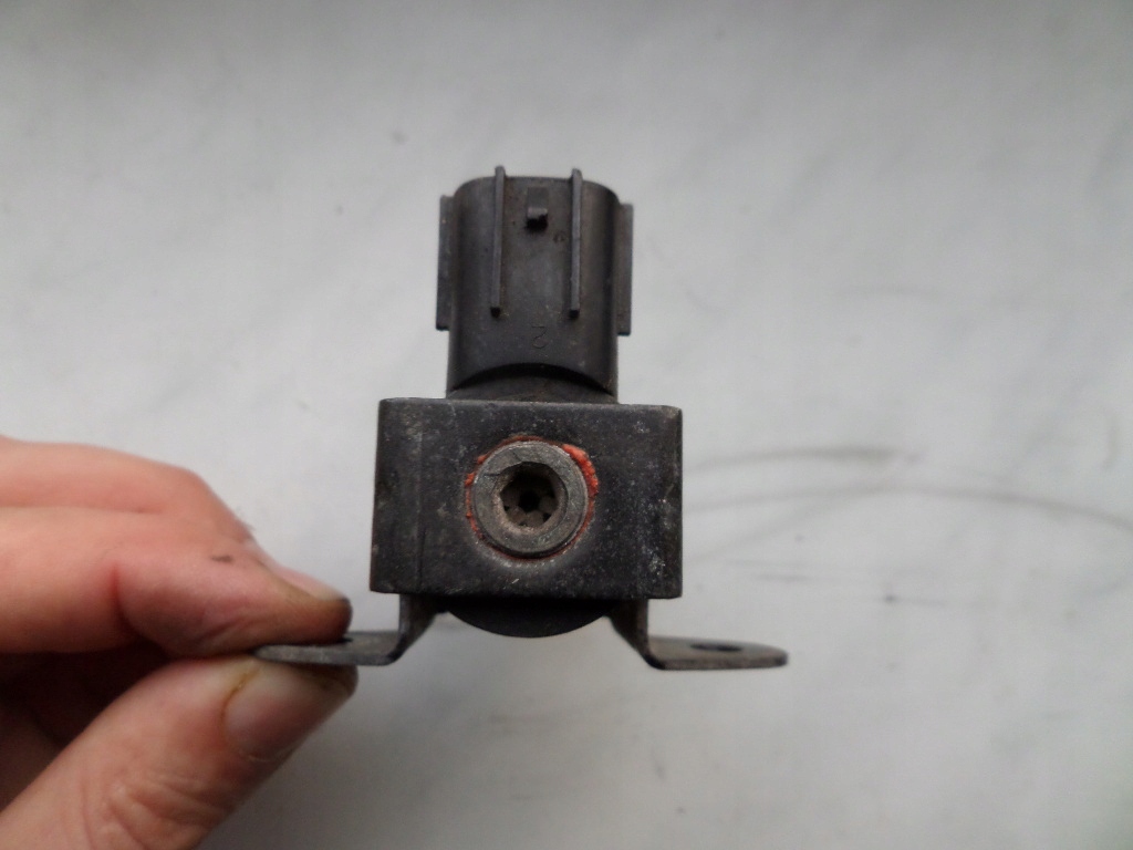 фото №8, Клапан турбины turbo вакуумa toyota avensis t25 d4d rav4 corolla verso