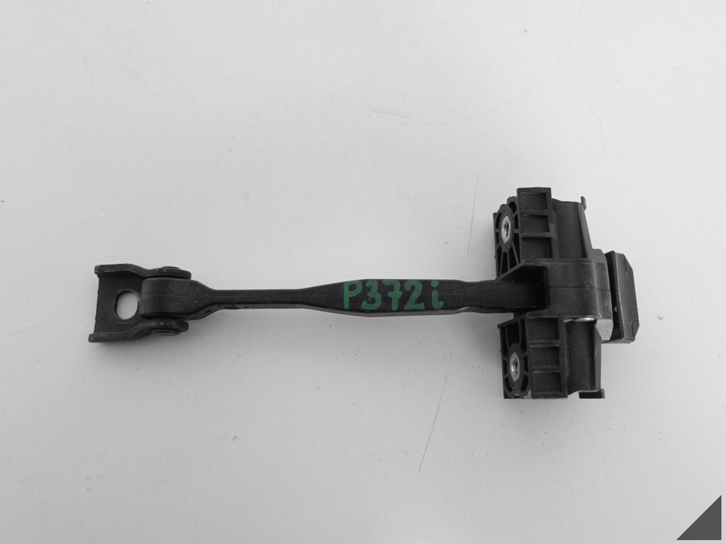 фото №1, Audi a3 8y 20- ограничитель дверь задняя