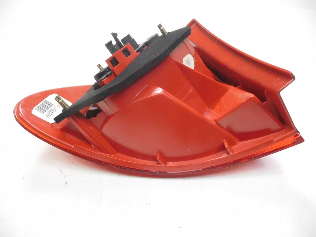 фото №7, Лампа задняя правый toyota avensis 99-03 81550-05080