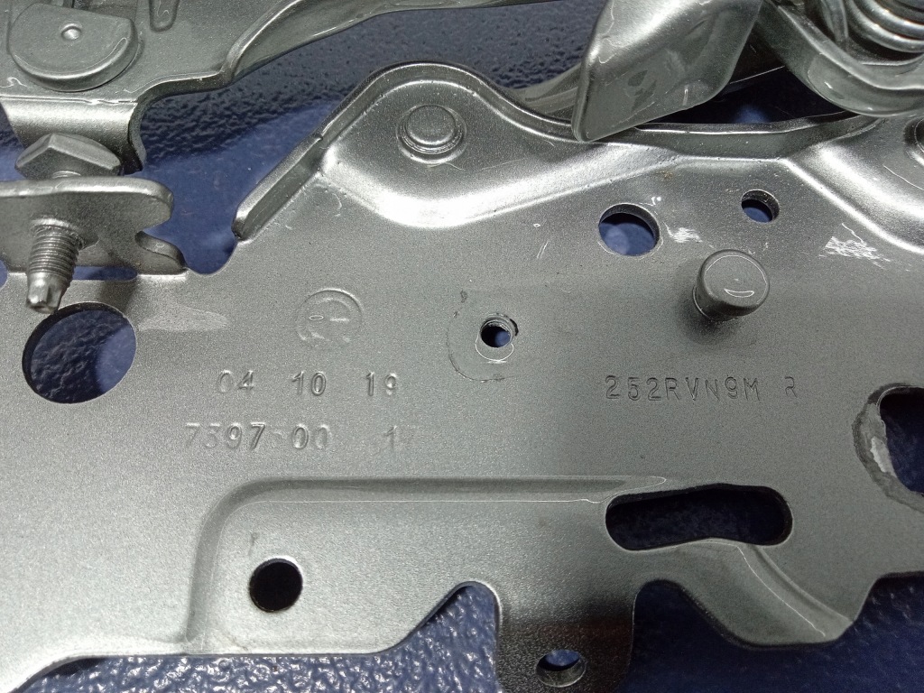 фото №5, Bmw x3 g01 g02 f97 петли капот двигателя kpl 7397499 7397500