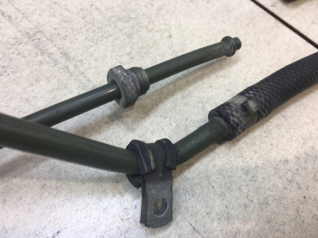 фото №6, Шланг усилителя carisma 1.6