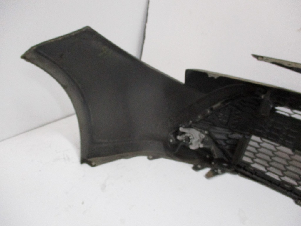 фото №9, Бампер toyota corolla e21 kombi 22r передний