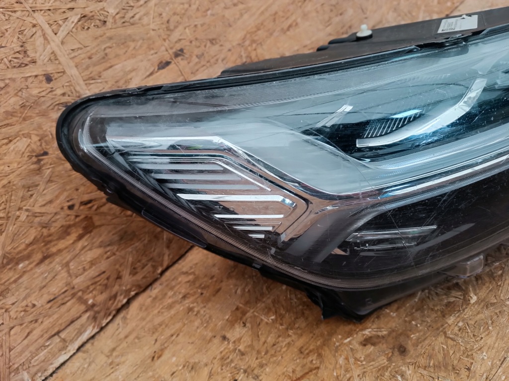 фото №11, Лампа правий перед eu led volvo xc40 31655632