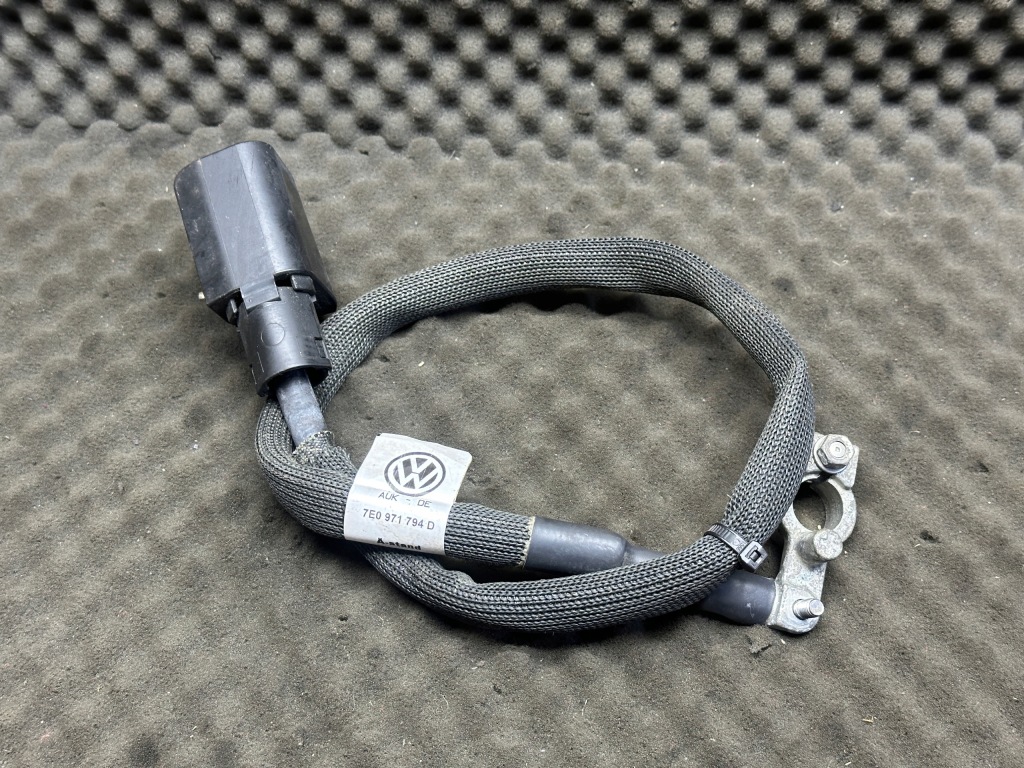 Купити 7e0971794d шланг клема плюсова акумулятор volkswagen transporter