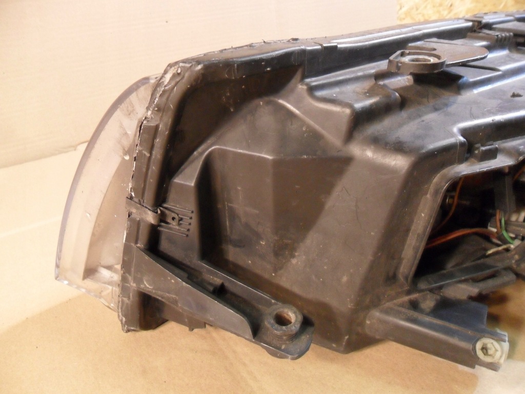 фото №13, Skoda superb 1 i фара правий ксенон