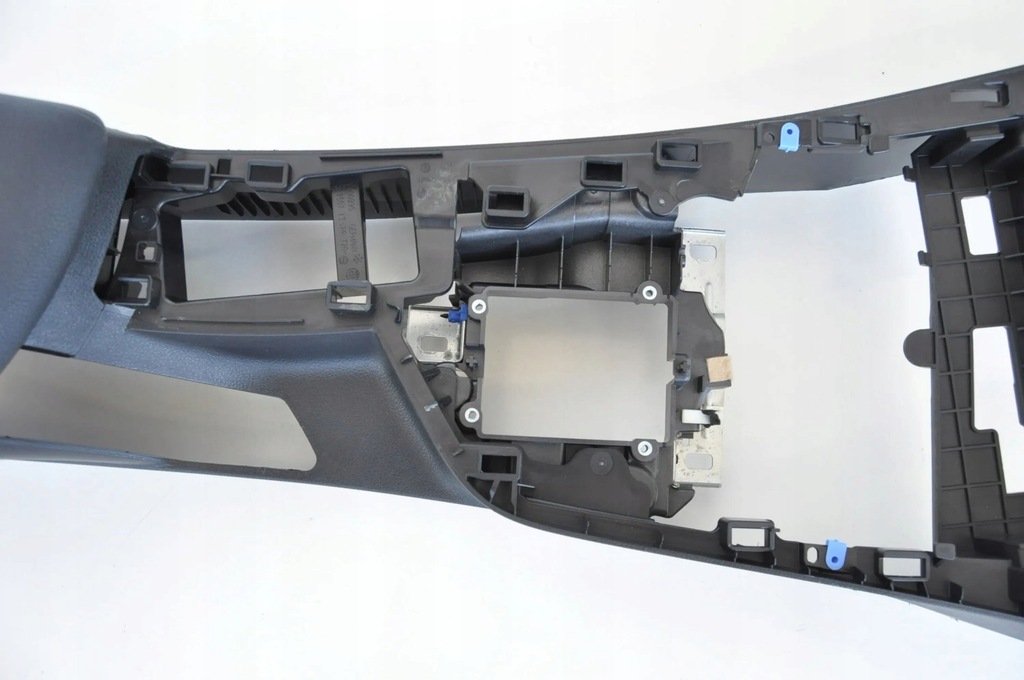 фото №8, Bmw 2 f22 f23 2014 туннель средний