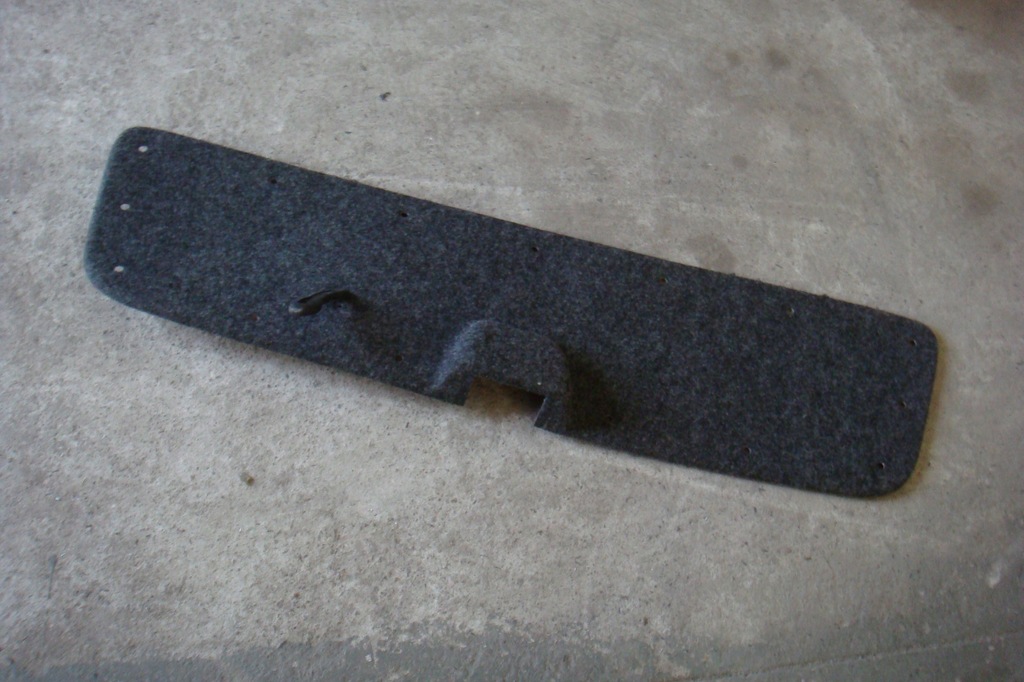 фото №1, Skoda rapid 5j оббивка кришки багажника spaceback