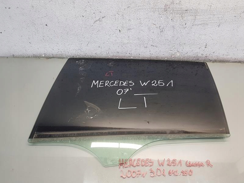 фото №1, Скло двері лівий задня mercedes w251