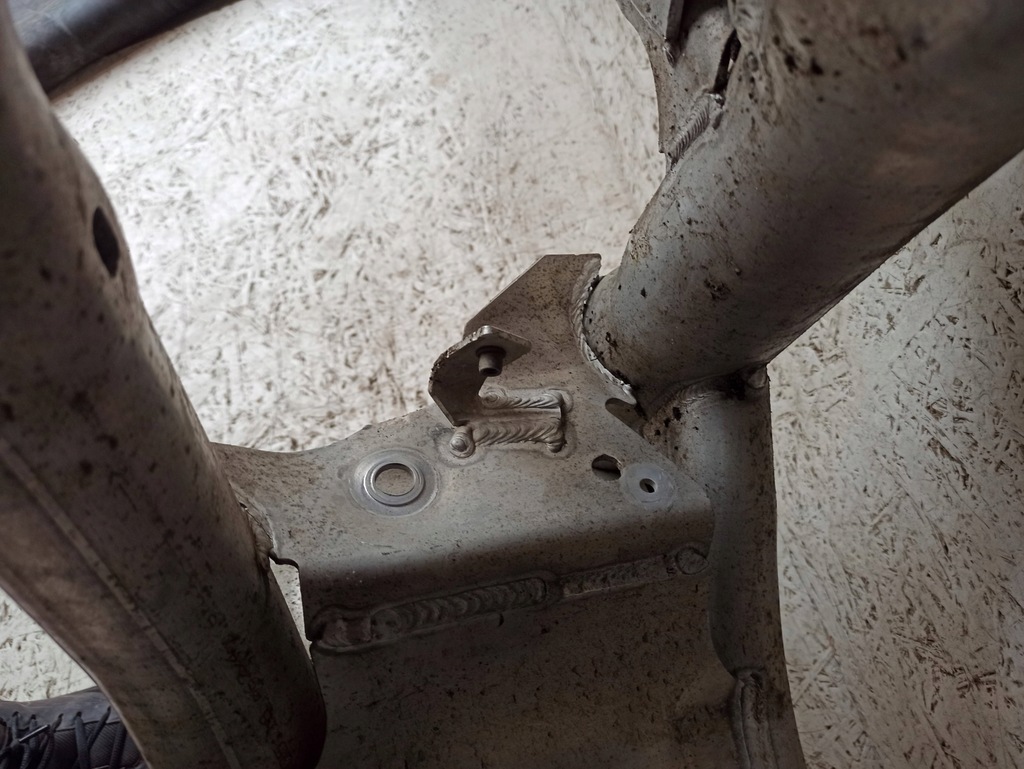 фото №10, Jaguar ipace i-pace підрамник підрамник задні задня поперечина