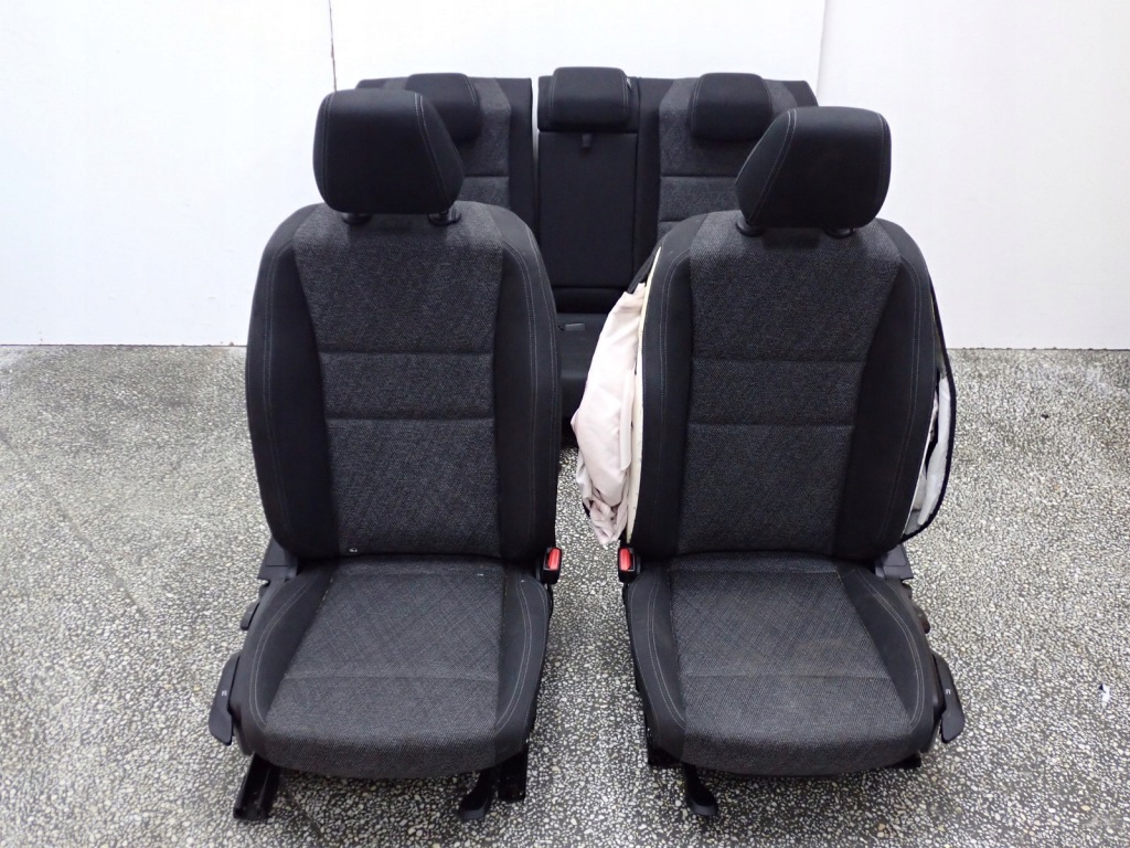 фото №1, Комплект сидінь europa bmw 2 active tourer u06 22r
