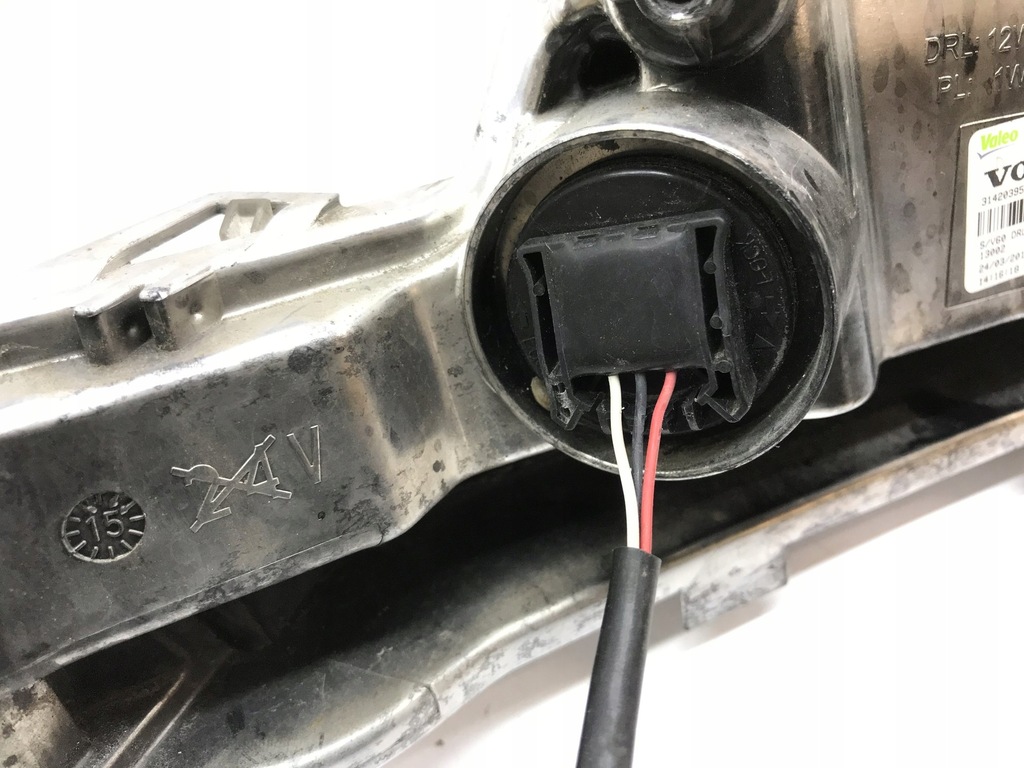 фото №9, Volvo s60 ii v60 противотуманная фара левый 31420395