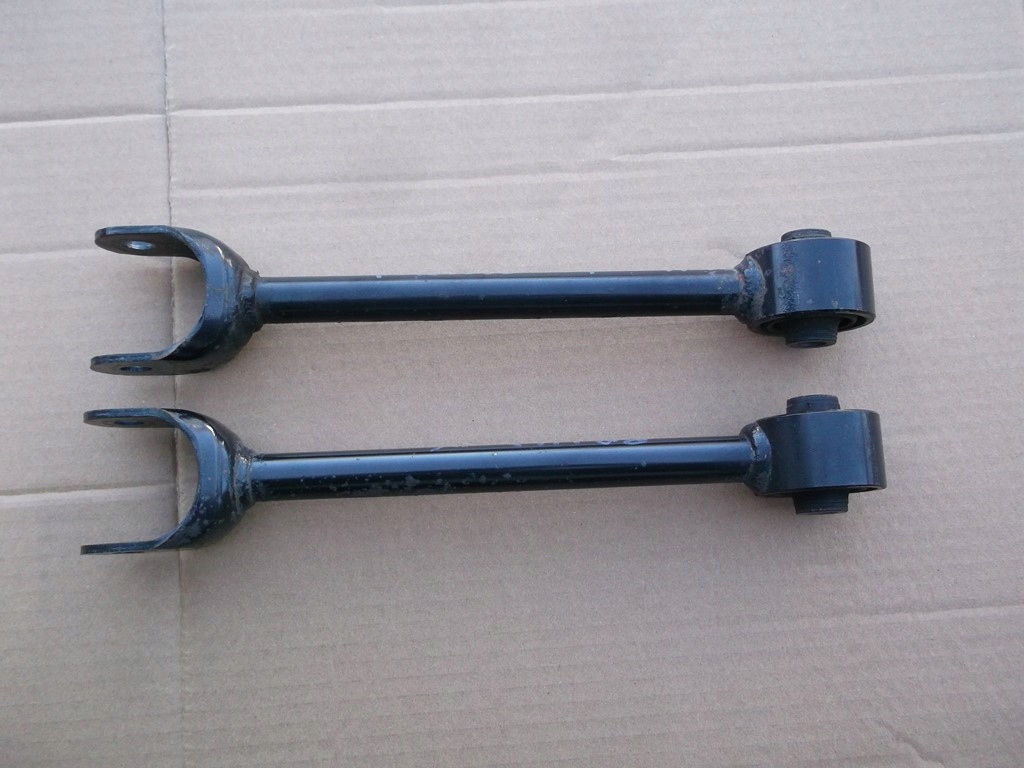 фото №1, Toyota prius iv xw50 15- рычаг задняя