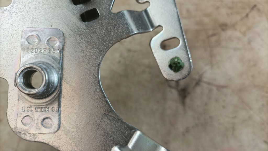 Bmw x1 f48 15- кронштейн регулировки поперечина bezp. usa Цена