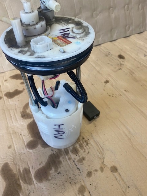 фото №1, Honda hr-v ii 1.5 ru насос топлива 17708-t7m-ho1