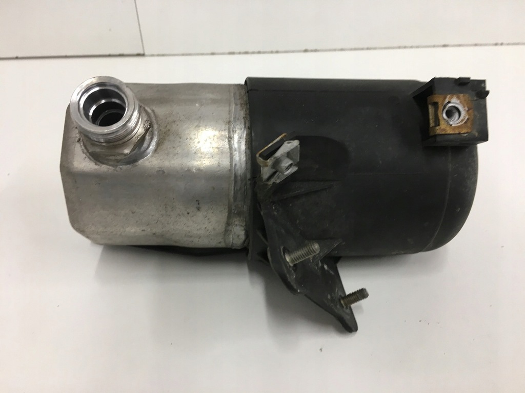 фото №8, Кронштейн кронштейн осушитель audi a6 c5 8d0260197c