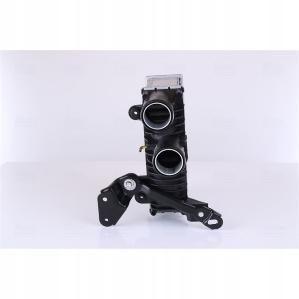 Интеркулер toyota corolla 01- седан 2.0 d4d Недорого