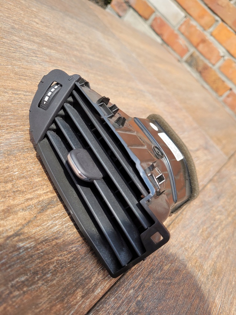 фото №1, Opel astra k v 2016 решітка обдув ліва