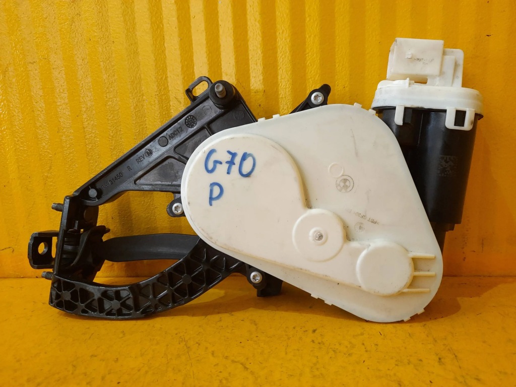 фото №1, Bmw 7 g70 ограничитель дверь правый 9883258