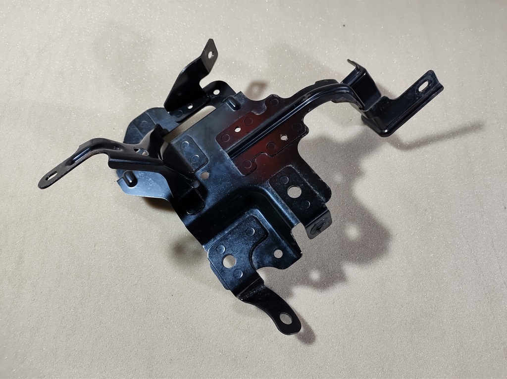 фото №1, Infiniti q50 13- кронштейн кронштейн кронштейн