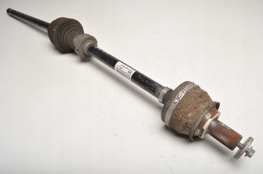 фото №1, Volvo xc60 ii t6 t8 recharge plug in hybrid приводной вал задняя 31492158