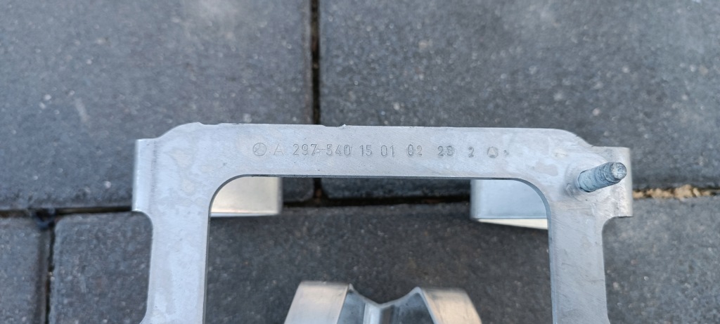 Купити Mercedes eqs w297 кронштейн кронштейн радара a2975401591