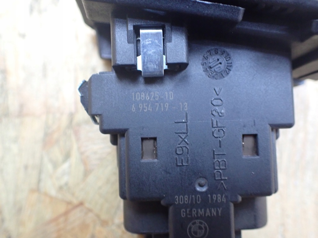 фото №10, Замок запалювання разом з ключ bmw 316d e91 lift kombi europa 6954719