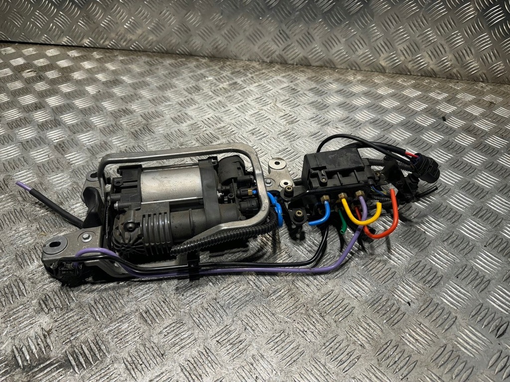 фото №1, Komresor підвіска porsche macan 95b616006d