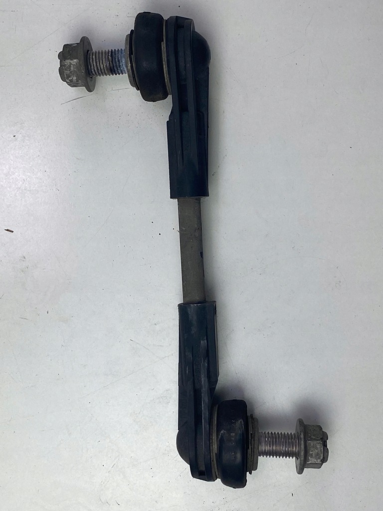 фото №1, Соединитель стабилизатора bmw g11 g30 6861485