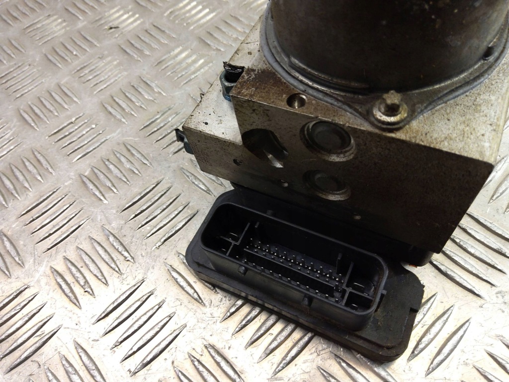 фото №4, Bmw 5 f10 f11 2013 насос abs