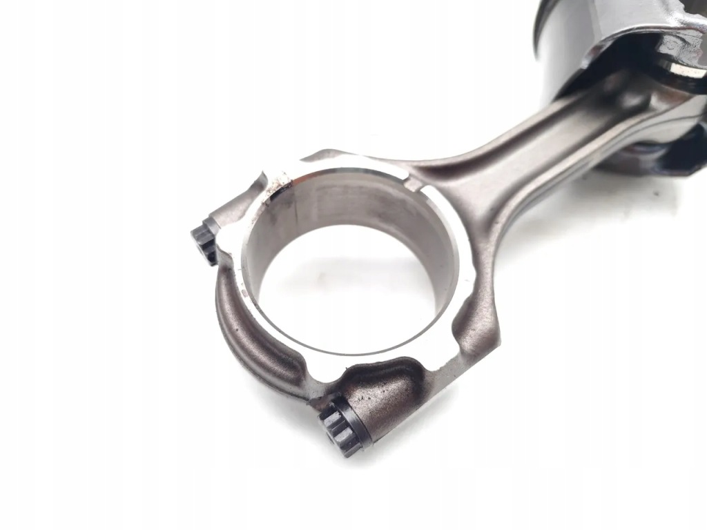 фото №11, Toyota hilux поршень с шатун 2.8 d 4wd дизель 150kw 204 hp 1gd-ftv 2021