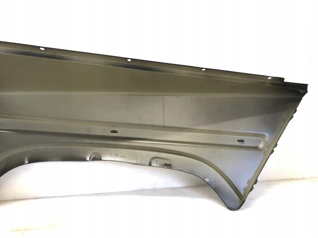 фото №12, G-klasa w463 крила правий перед передній молдинг